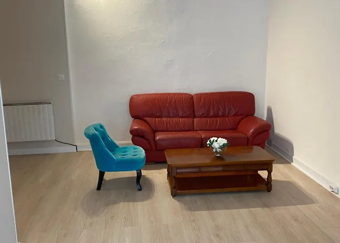 Couette-café Au Pied Du Chateau Lourdes