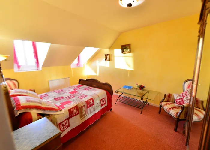 Au Pied Du Chateau 3* Lourdes