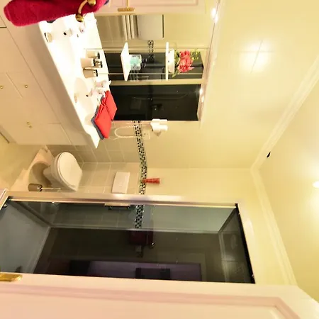 Au Pied Du Chateau Panzió Lourdes